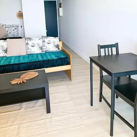 Les Pieds Dans Le Sable, Vue & Balcon Apartamento *