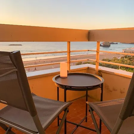 Les Pieds Dans Le Sable, Vue & Balcon *