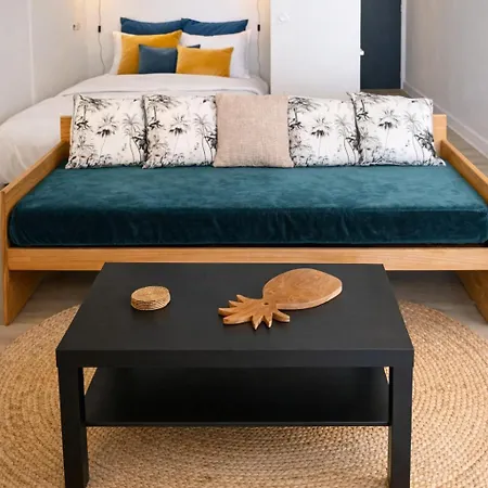 Les Pieds Dans Le Sable, Vue & Balcon Apartman *