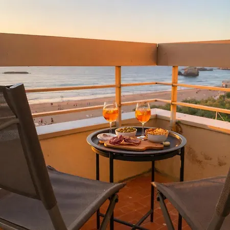 Appartement Les Pieds Dans Le Sable, Vue & Balcon *